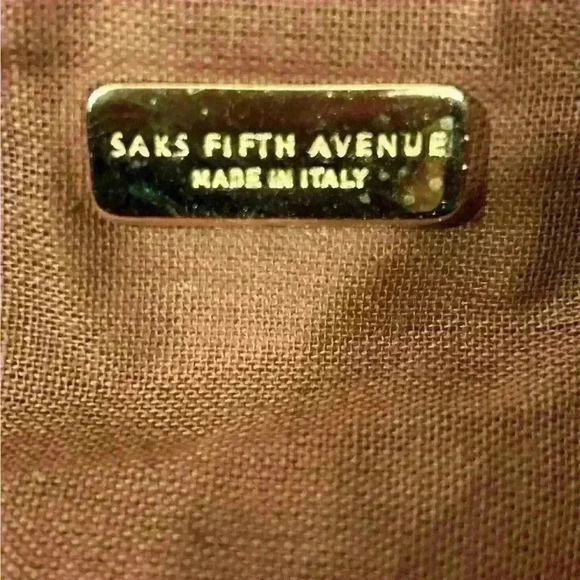 Saks Fifth Avenue Oversized Southwestern Native Print Tote - Picture 2 of 3